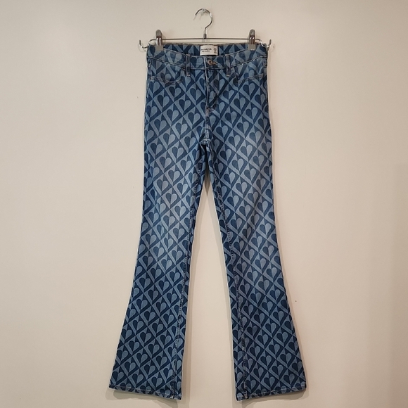 Abercrombie‎ kids high rise flared hearts jeans - Picture 1 of 4